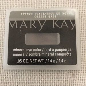 Mary Kay eye color. French roast